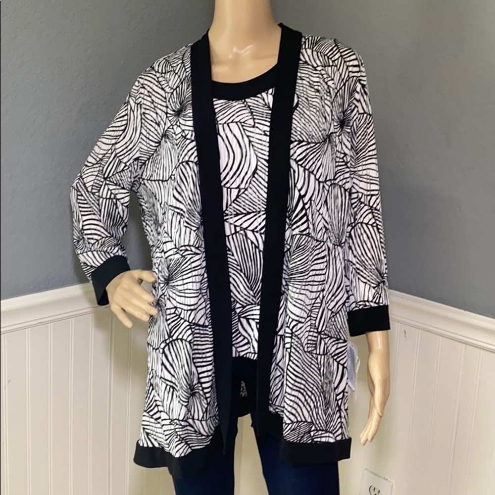 NWT Allison Daley Petite Med Jacket Tank Combo